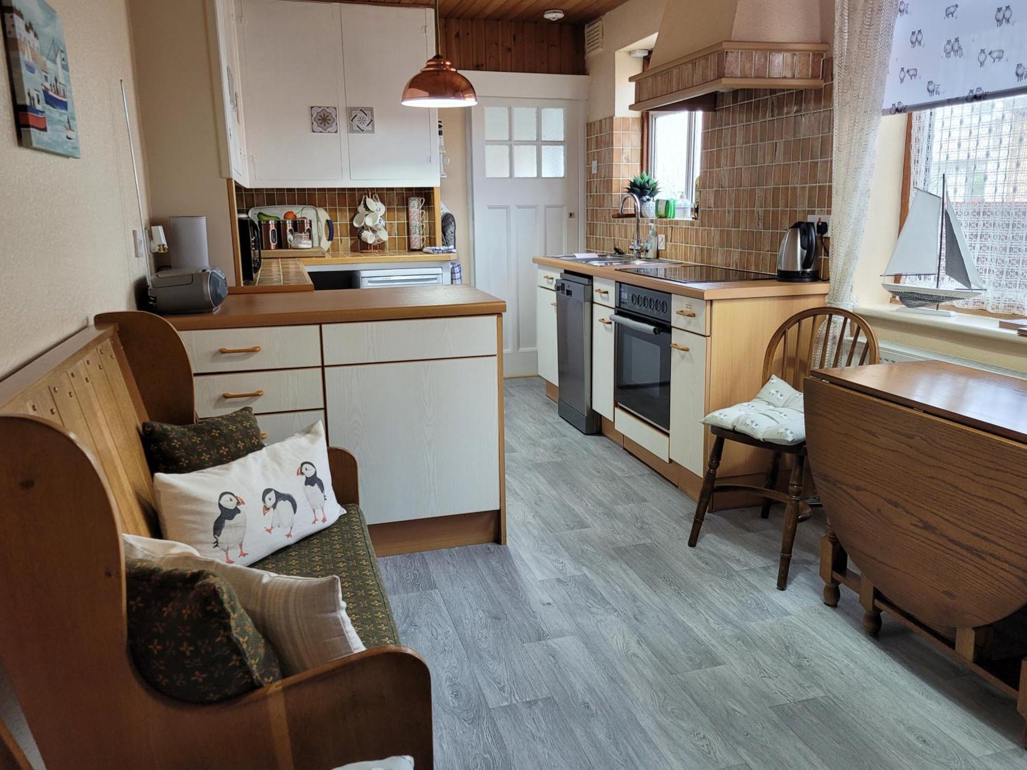 The Hermitage Private Detached Bungalow Villa Rhyl Esterno foto